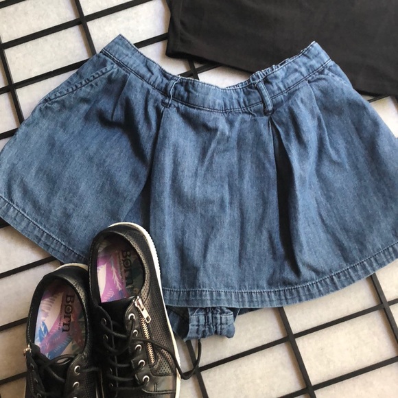 BDG Pants - 😍BDG. Denim “Skort”